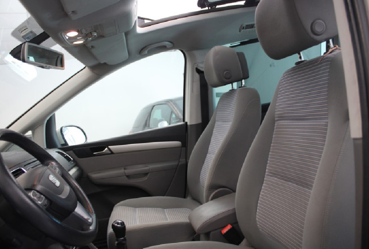SEAT ALHAMBRA 2.0 140 four kids  7 PL 