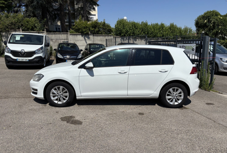 Volkswagen Golf 1.6 TDI 105 ch / Confortline 
