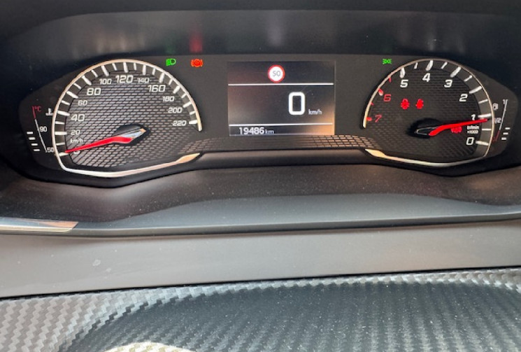 Peugeot 208 1.2 100 allure cv Origine France 1er main