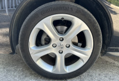 Peugeot 3008 I 2.0 HDi FAP 163 Féline Sièges chauffants / Distribution changée / Radar / Bluetooth
