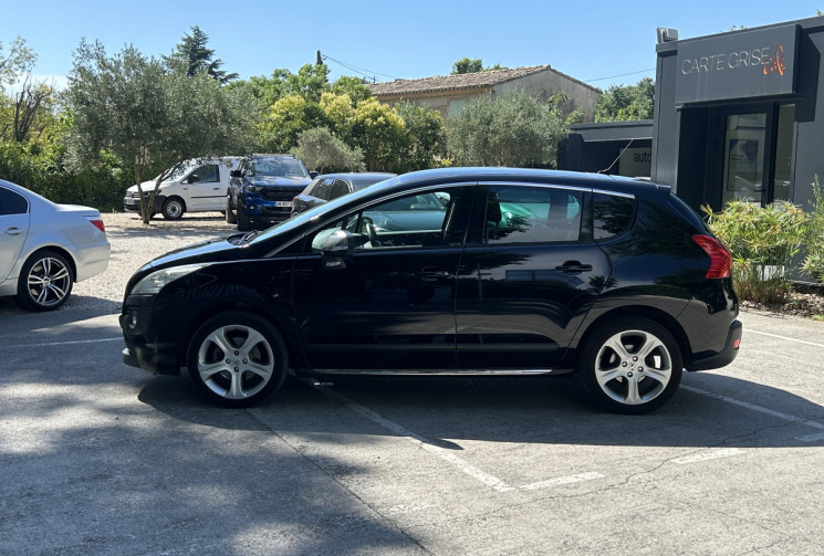 Peugeot 3008 I 2.0 HDi FAP 163 Féline Sièges chauffants / Distribution changée / Radar / Bluetooth