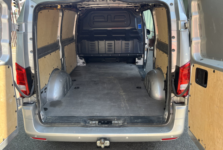 Mercedes Vito LONG