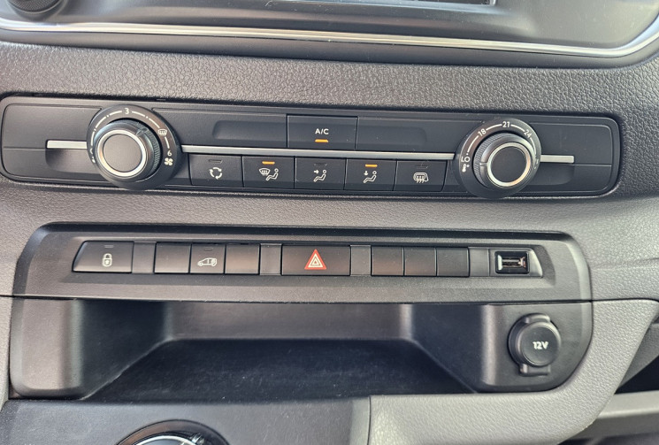 Peugeot Expert IV STANDARD 2.0 BLUEHDI 120 EAT8 ASPHALT