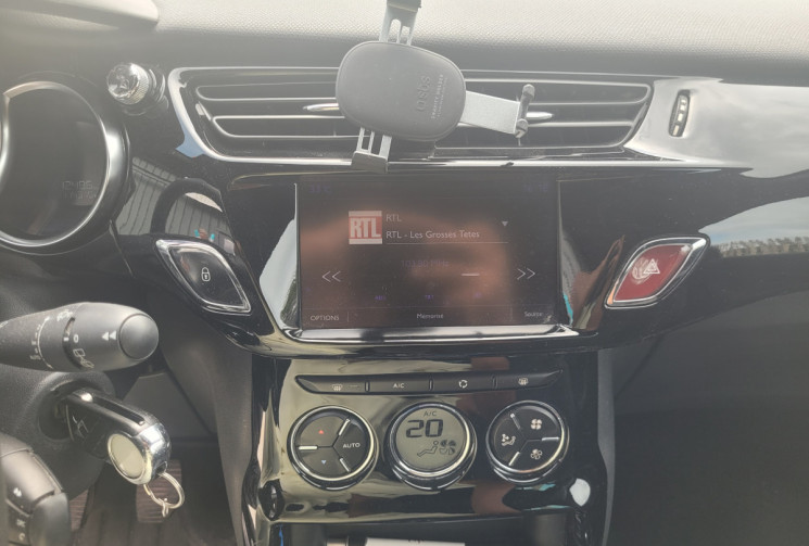 Citroën DS3 1.2 PURETECH 82 SO CHIC - Moteur changé 