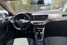 Volkswagen Polo 1.0 TSI 95cv ACTIVE / Carplay / Virtual Cockpit / Radars / 2021 / 65000km