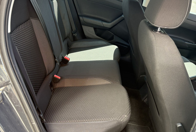 Volkswagen Polo 1.0 TSI 95cv ACTIVE / Carplay / Virtual Cockpit / Radars / 2021 / 65000km