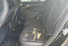 Mercedes CLA SHOOTING BRAKE 220d 4Matic 177 Fascination 7G-DCT - Pack AMG line
