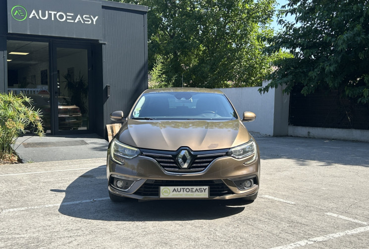 Renault Megane IV Hatchback 1.6 dCi 130 Intens Caméra de recul / Bluetooth / GPS