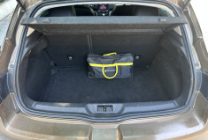 Renault Megane IV Hatchback 1.6 dCi 130 Intens Caméra de recul / Bluetooth / GPS