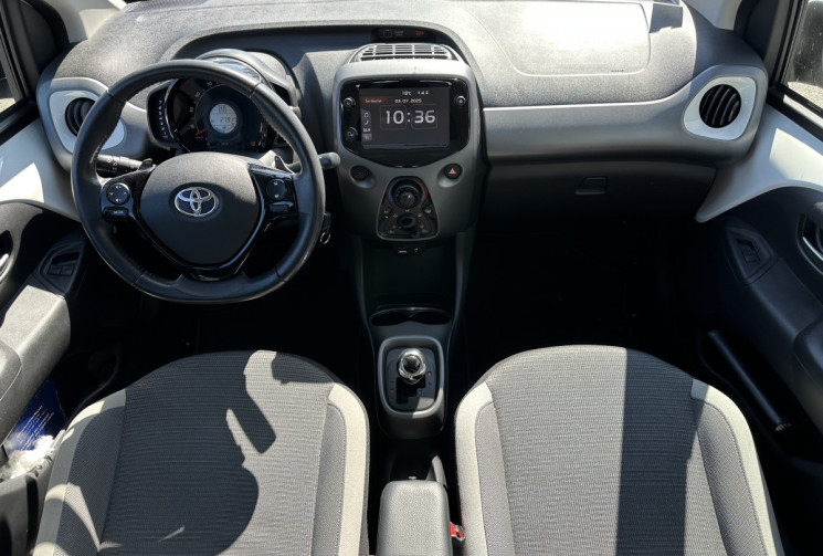 Toyota Aygo PHASE 2 1.0 VVTi  X-SHIFT 72 CV X-PLAY BOITE AUTO 