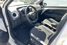 Toyota Aygo PHASE 2 1.0 VVTi  X-SHIFT 72 CV X-PLAY BOITE AUTO 