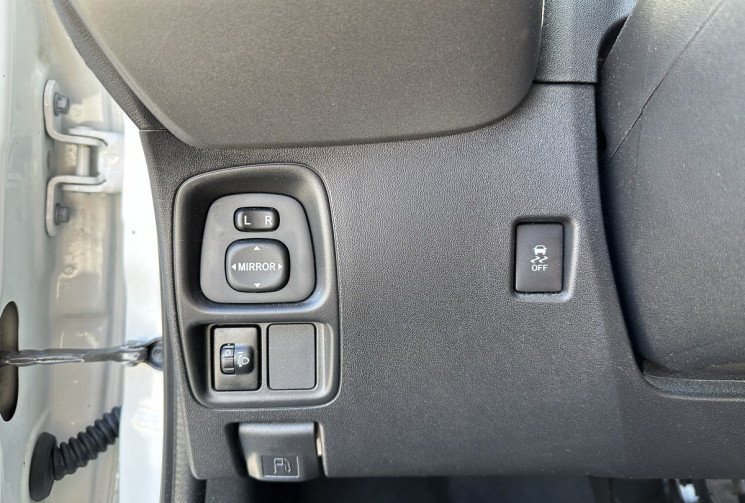 Toyota Aygo PHASE 2 1.0 VVTi  X-SHIFT 72 CV X-PLAY BOITE AUTO 