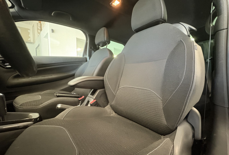 Citroën DS3 1.6 l VTi 120 CV  Boite automatique 