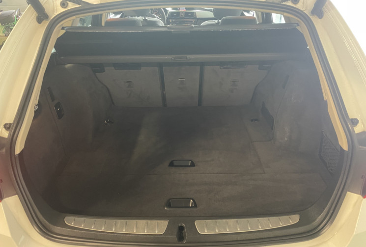 BMW Série 3 Touring 318d 143 ch Sport 