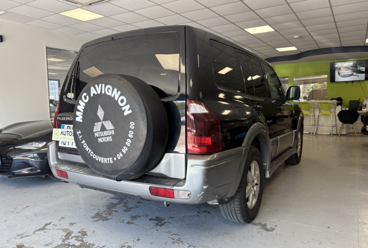 Mitsubishi Pajero 160 CV 3.2 DID 