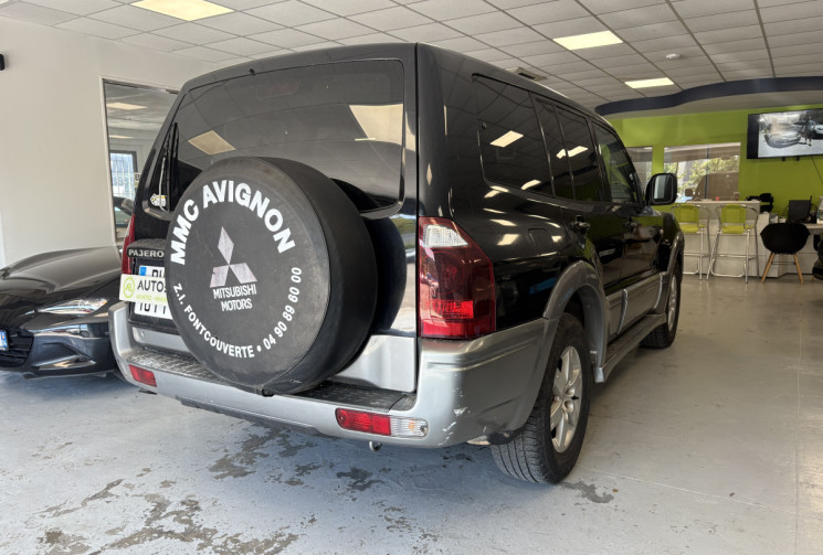 Mitsubishi Pajero 160 CV 3.2 DID 