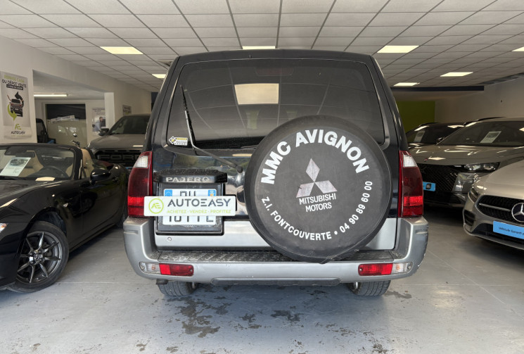 Mitsubishi Pajero 160 CV 3.2 DID 