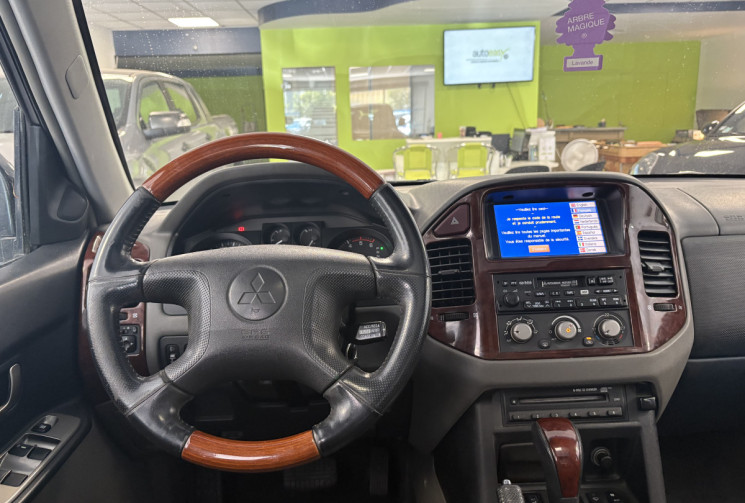 Mitsubishi Pajero 160 CV 3.2 DID 