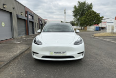 Tesla Model Y  Standard 