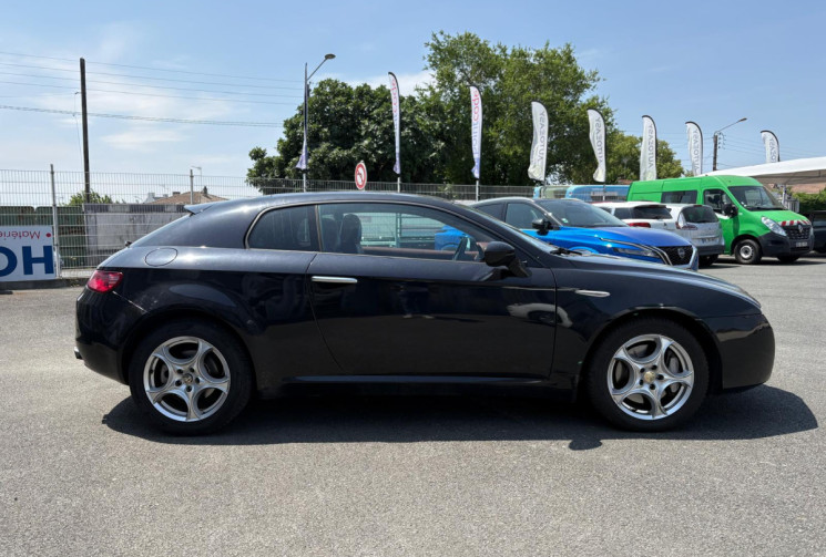 Alfa Romeo BRERA 2.4 JTDM 210 SKY VIEW / BON ETAT / 12 MOIS DE GARANTIE 