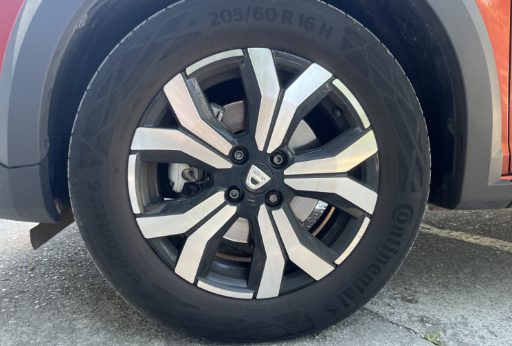 Dacia Jogger 1.0 Tce 110 Extrême + 7 Places / Attelage / Sièges Chauffants / Keyless / Angles Morts 