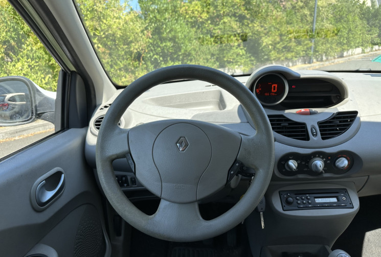 Renault Twingo 1.2 16v 75ch Helios / 1ère main