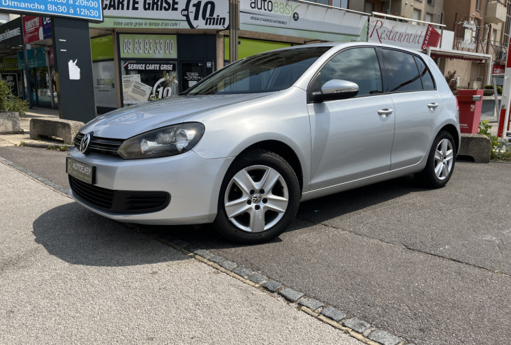 Volkswagen Golf VI 5 Portes 1.6 TDI FAP Blue Motion DSG7 105 cv