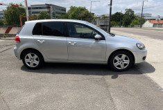 Volkswagen Golf VI 5 Portes 1.6 TDI FAP Blue Motion DSG7 105 cv