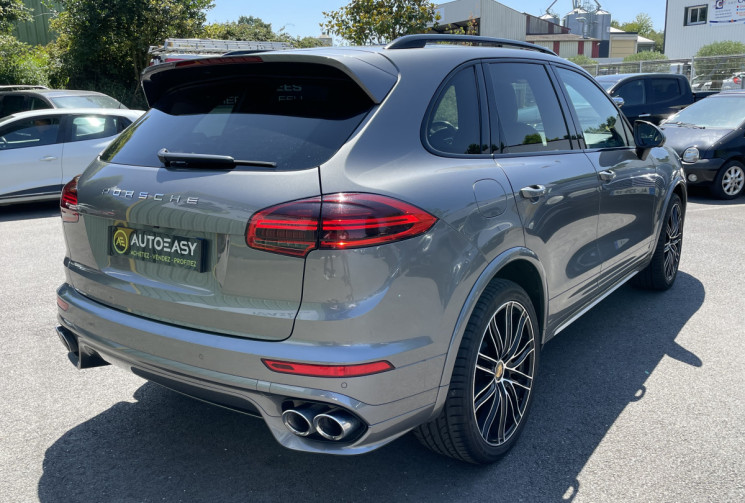 Porsche Cayenne II Phase 2 958 3.0 D V6 TDI 262 ch Pack GTS