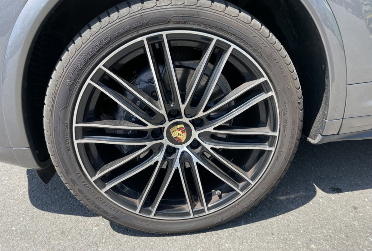 Porsche Cayenne II Phase 2 958 3.0 D V6 TDI 262 ch Pack GTS