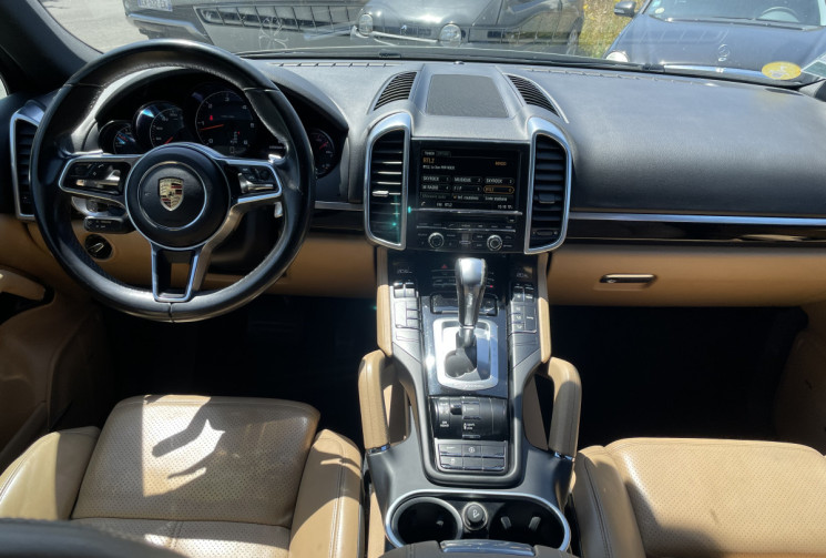 Porsche Cayenne II Phase 2 958 3.0 D V6 TDI 262 ch Pack GTS