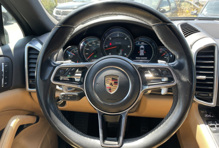 Porsche Cayenne II Phase 2 958 3.0 D V6 TDI 262 ch Pack GTS