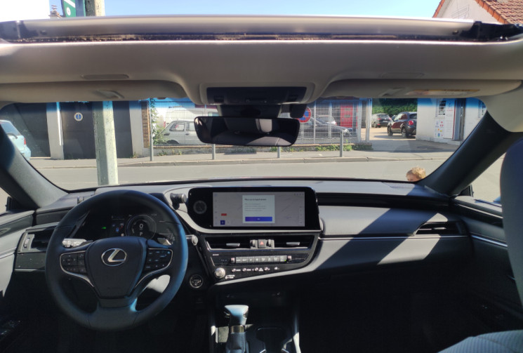 Lexus ES 300 H Business LEXUS FRANCE / 1ere main / Garantie 3 ANS LEXUS