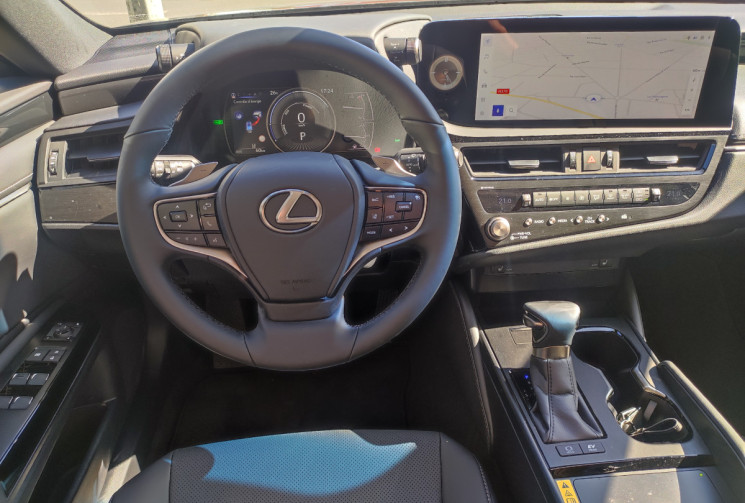 Lexus ES 300 H Business LEXUS FRANCE / 1ere main / Garantie 3 ANS LEXUS
