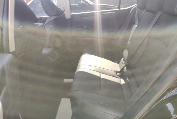 Lexus ES 300 H Business LEXUS FRANCE / 1ere main / Garantie 3 ANS LEXUS