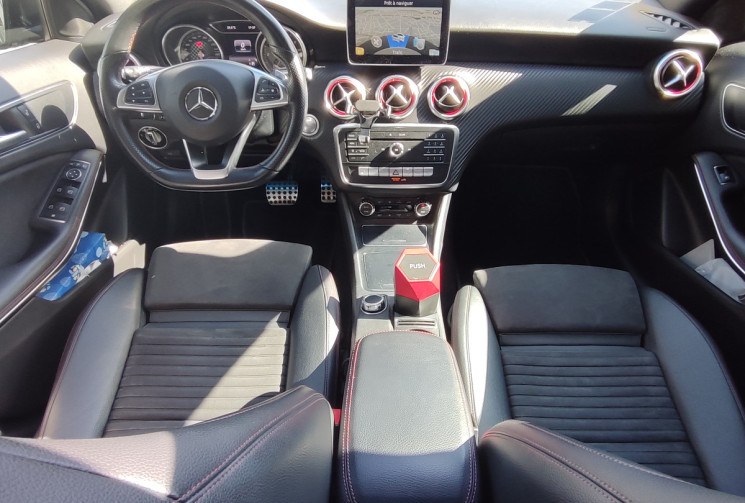 Mercedes Classe A 200 D Fascination pack AMG / SUIVI MERCEDES 