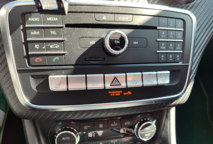 Mercedes Classe A 200 D Fascination pack AMG / SUIVI MERCEDES 