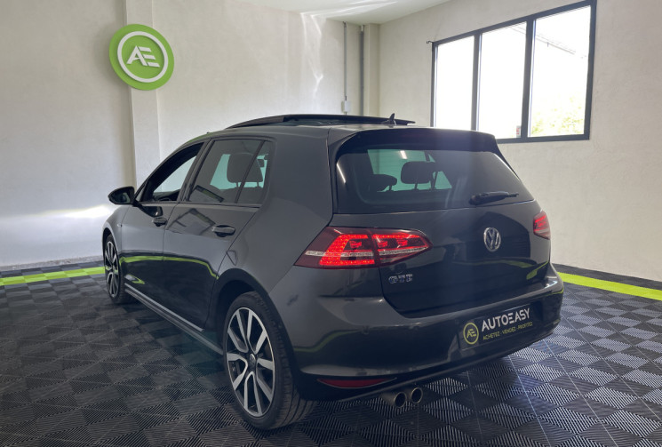 Volkswagen Golf  1.4 TSI 204ch GTE DSG6 5p + TOIT OUVRANT + SIEGES CHAUFFANTS 