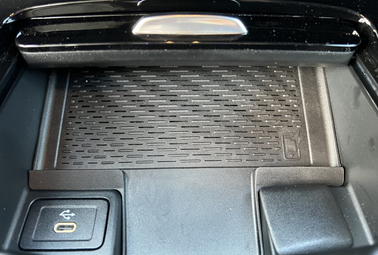 Mercedes Classe A  200 d 2.0 d 16V 8G-DCT 150 cv Boîte auto AMG LINE 