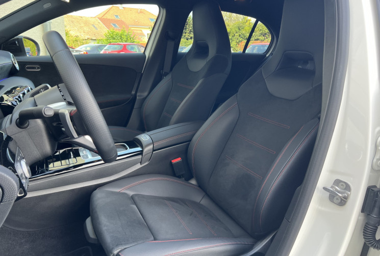 Mercedes Classe A  200 d 2.0 d 16V 8G-DCT 150 cv Boîte auto AMG LINE 
