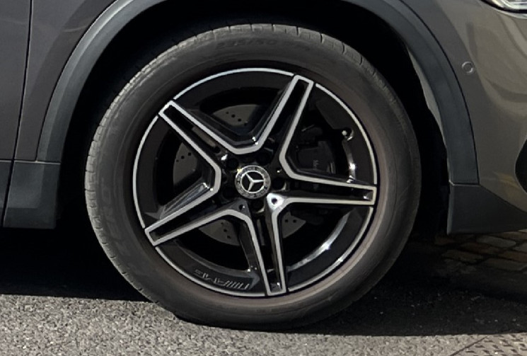 Mercedes GLA  200d 2.0 d 16V 8G-DCT 150 cv AMG LINE