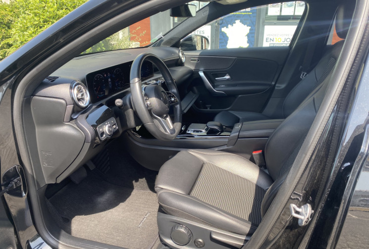 Mercedes Classe A 200 Progressive Line / CARPLAY / Sièges chauffants
