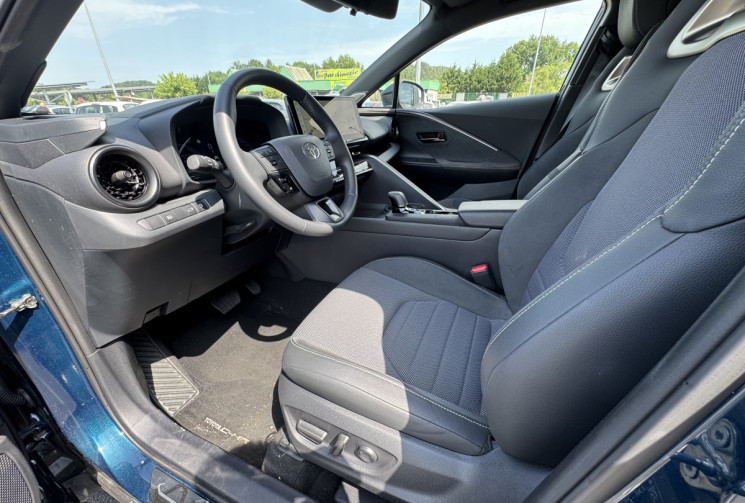 Toyota C-HR 1.8 140ch Collection / FULL OPTION / GARANTIE CONSTRUCTEUR