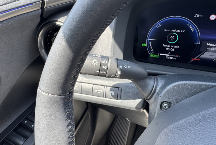 Toyota C-HR 1.8 140ch Collection / FULL OPTION / GARANTIE CONSTRUCTEUR