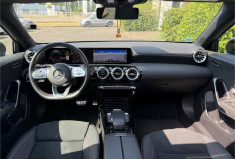 Mercedes Classe A 180 AMG Line Hatchback / Sieges chauffants 