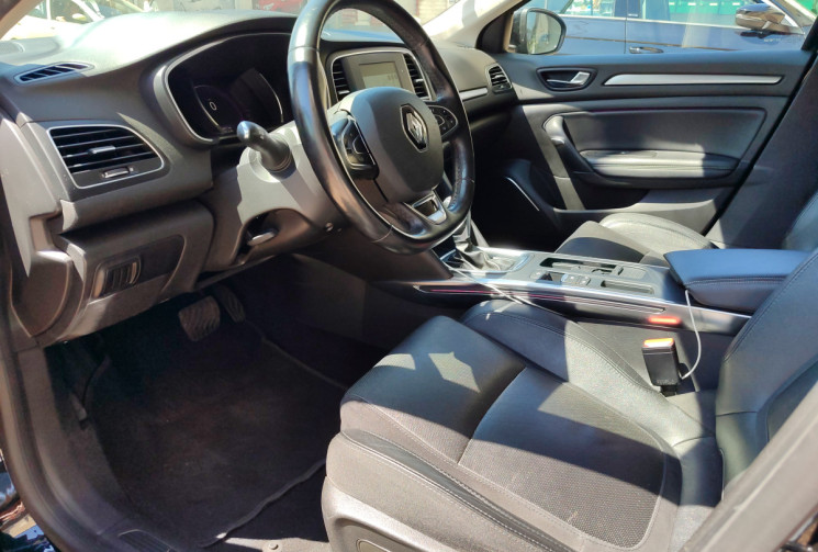 Renault Megane IV 110 cv / 1.5 Dci EDC6 INTENS 