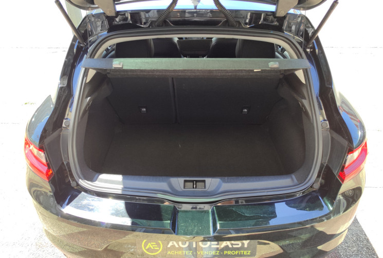 Renault Megane IV 110 cv / 1.5 Dci EDC6 INTENS 