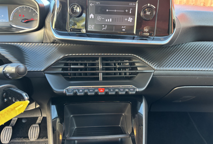 Peugeot 208 1.5 BLUEHDI 100 LIKE