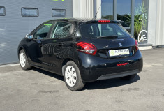 Peugeot 208 LIKE 1.0 VTI 68CV / DISTRIBUTION OK / CLIM