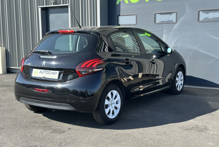 Peugeot 208 LIKE 1.0 VTI 68CV / DISTRIBUTION OK / CLIM